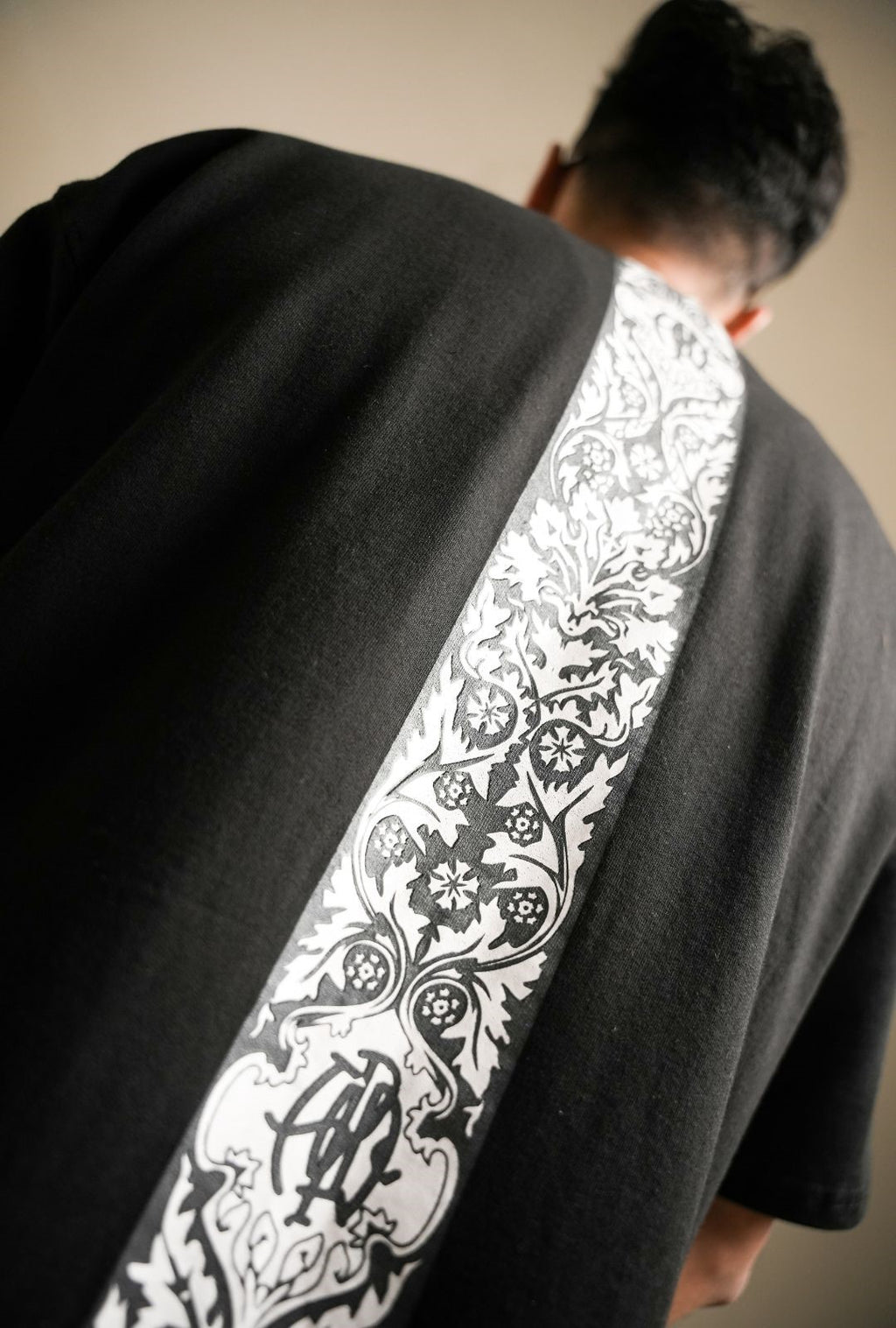 The "Ascension" Oversized Tee Black